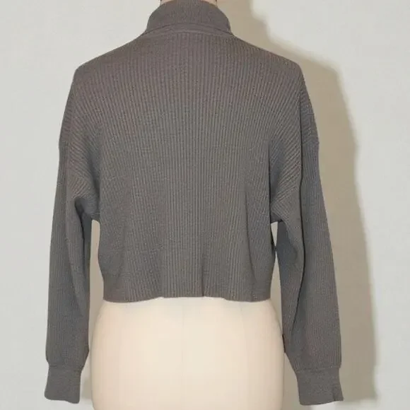Le Lis Taupe Ribbed Knit Cropped Henley Sweater Collared Long Sleeve Women M - Picture 2 of 4